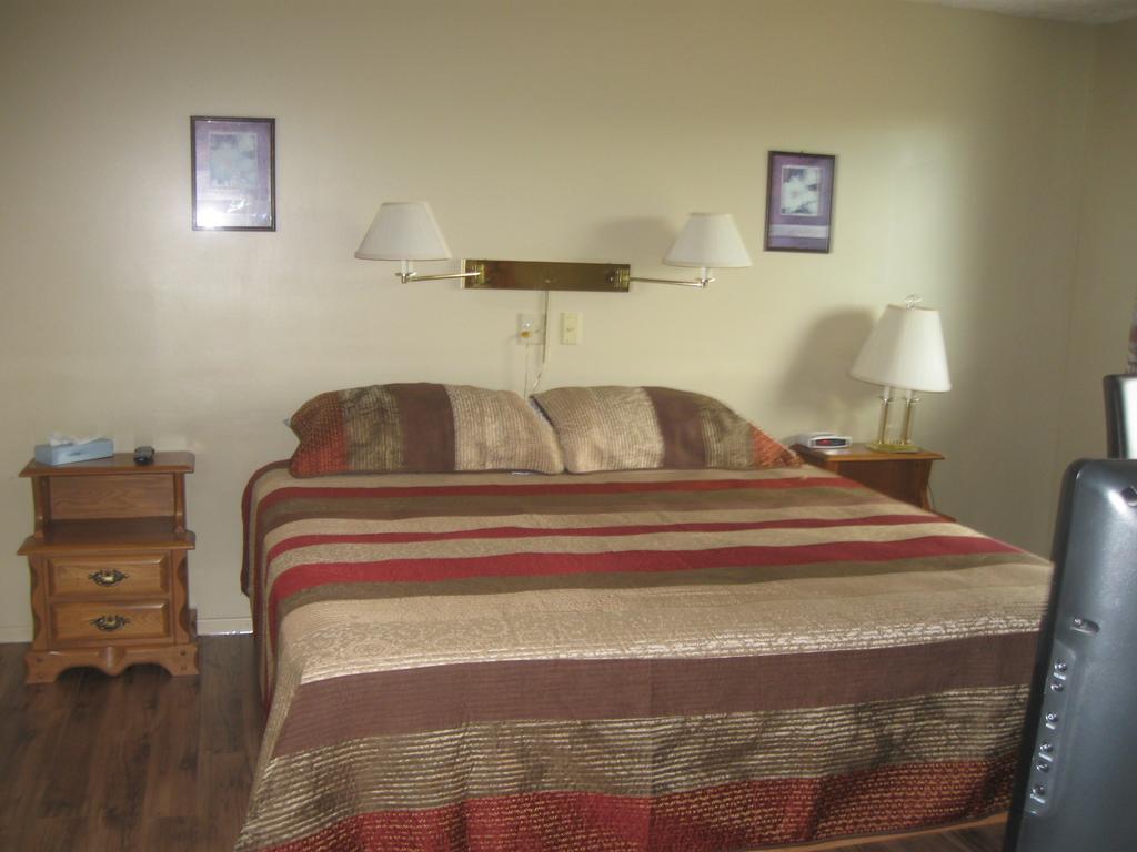 Motel De La Pointe Aux Bouleaux 베이셍트캐서린 외부 사진